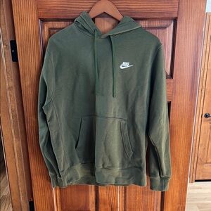 Nike Men's Green Hoodie (M)